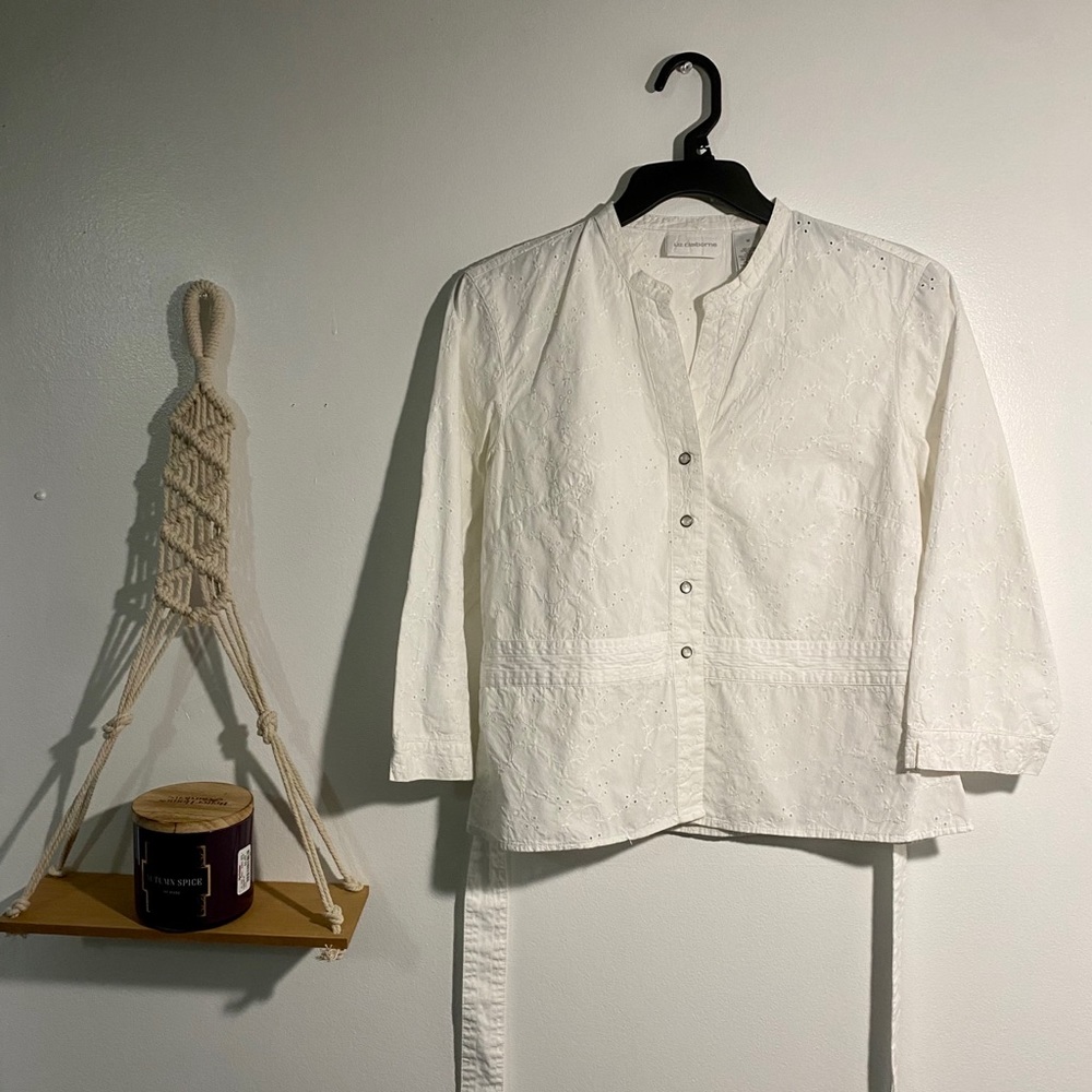 Liz Claiborne textured floral blouse